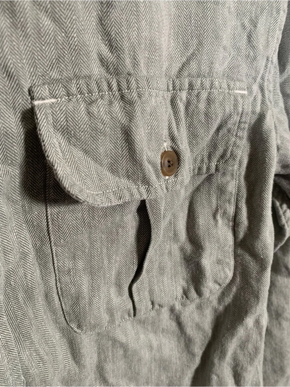 J.Crew Mens Linen Blend Herringbone Button Down Size L Green Gray Preppy Casual